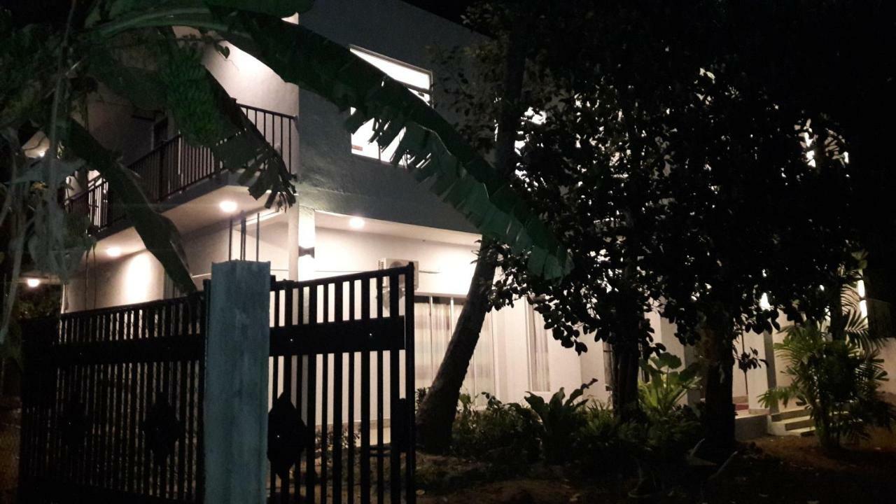 Risenlak Holiday Resort 폴로나루와 외부 사진