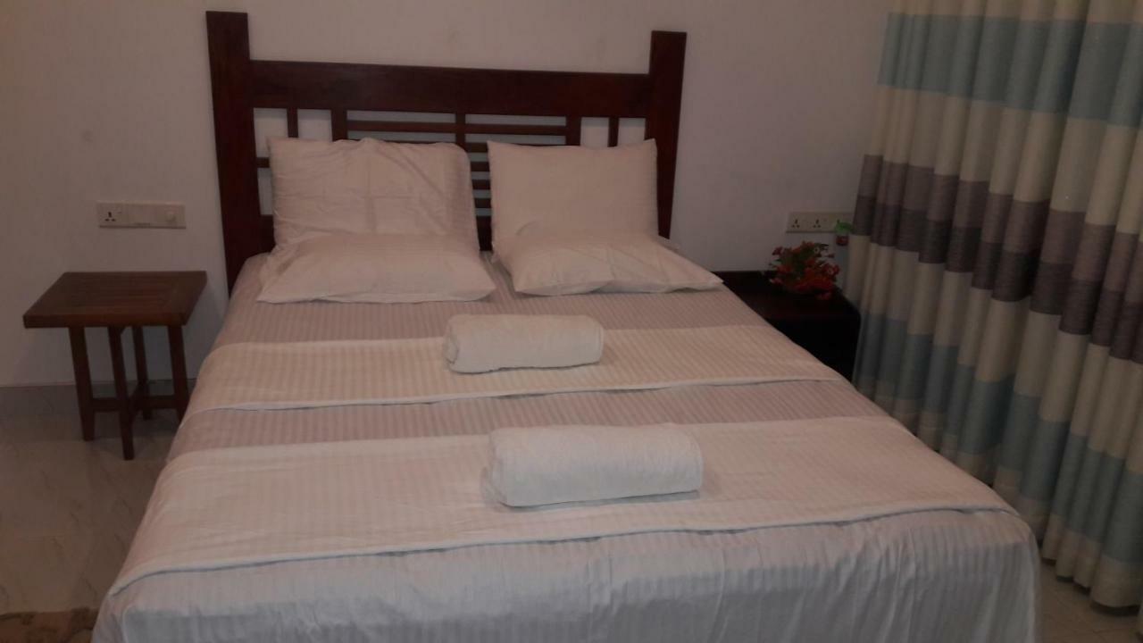 Risenlak Holiday Resort 폴로나루와 외부 사진